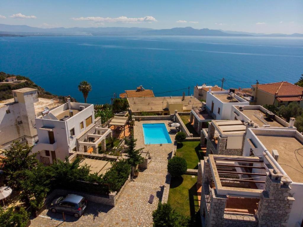 Malvazios Villas #7 Gythio Eksteriør billede